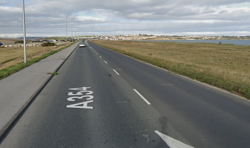 Portland Beach Road to undergo safety review